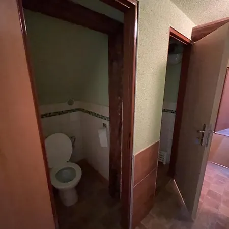 Stará škola * Vikantice